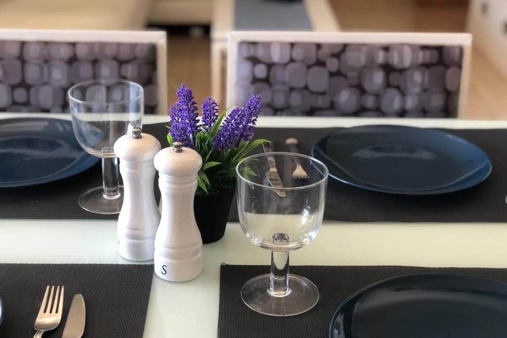 Beautiful Apartment With Swimming Pool And Beach 알리칸테 외부 사진